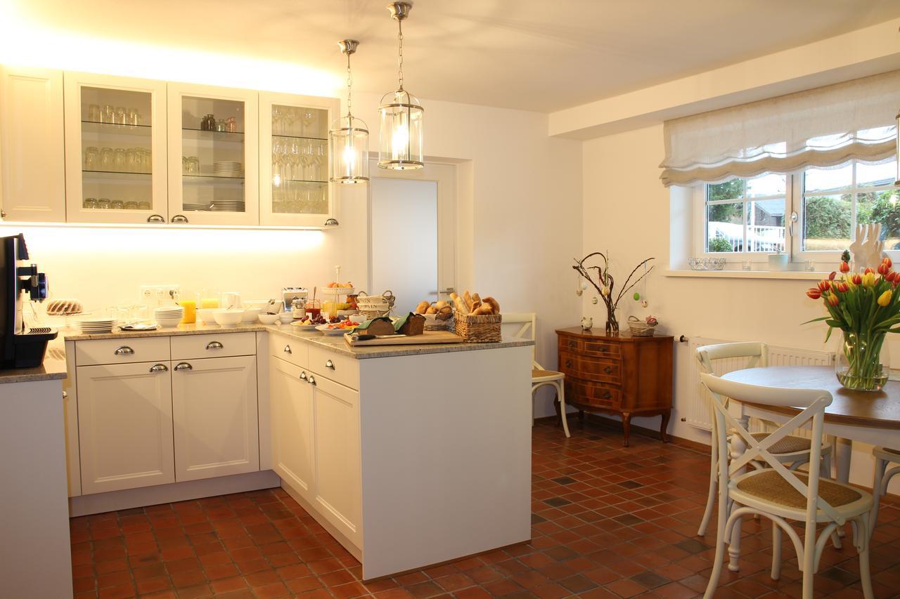 The Little Guesthouse Salzburg Bagian luar foto